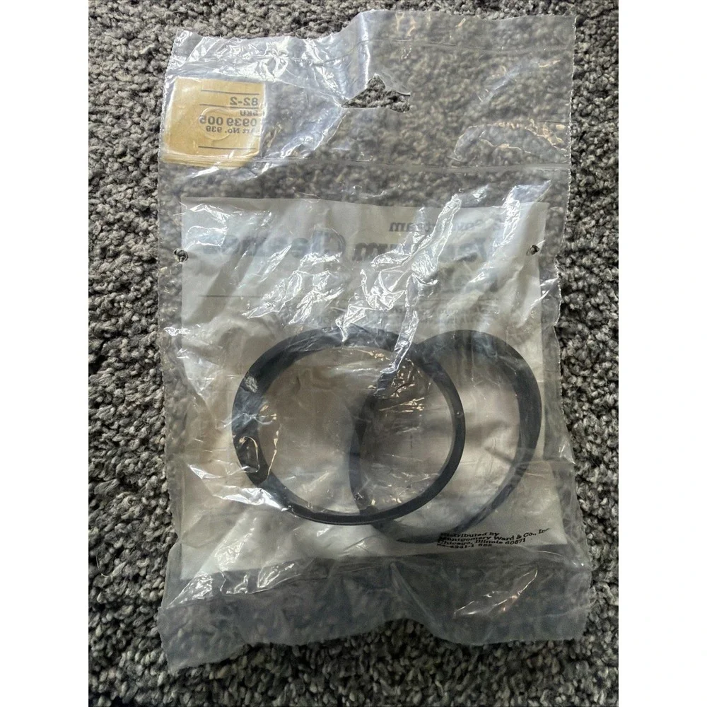 NOS VTG Montgomery Ward Powerteam Eureka Vacuum Cleaner Belts 2